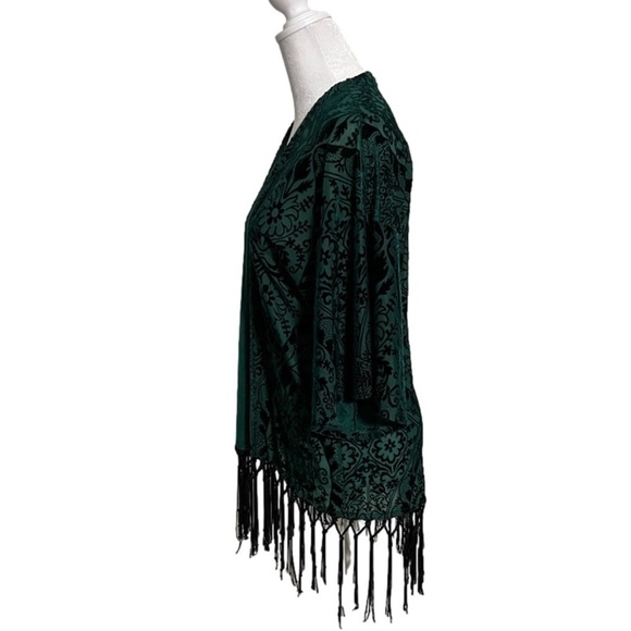 La Hearts Emerald Green Shawl (Sz One Size) - Picture 4 of 14